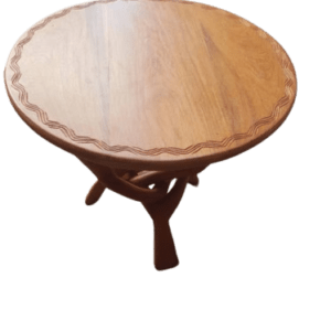 Table d'art en bois